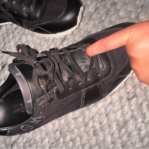 LOUIS VUITTON Leather Mesh Accents Sneakers Runaway trainers - Picture 4 of 10